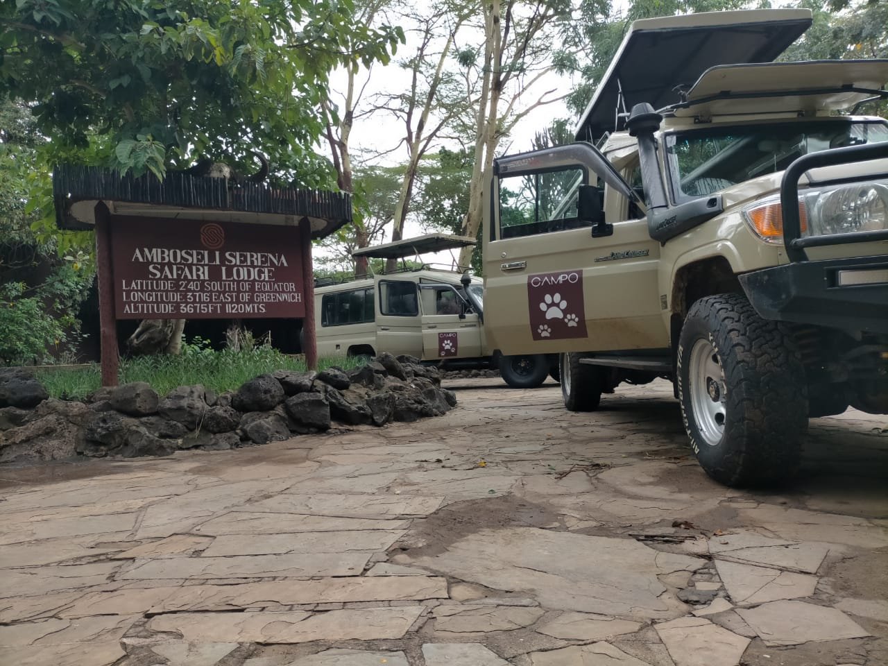 landcruisers-at-amboseli-serena-gate Amboseli Serena Gate