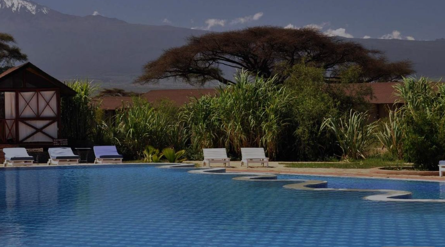 Kilima Amboseli Pool