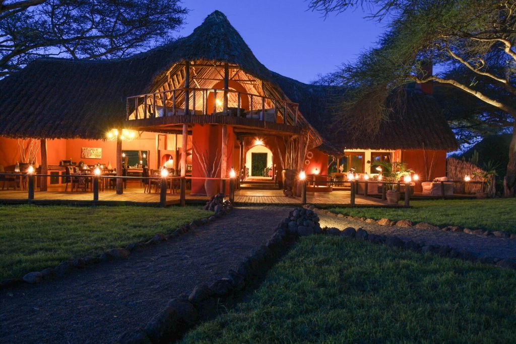 tawi lodge dining
